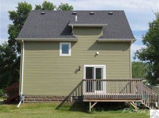 527 N 40th Ave W, Duluth, MN 55807