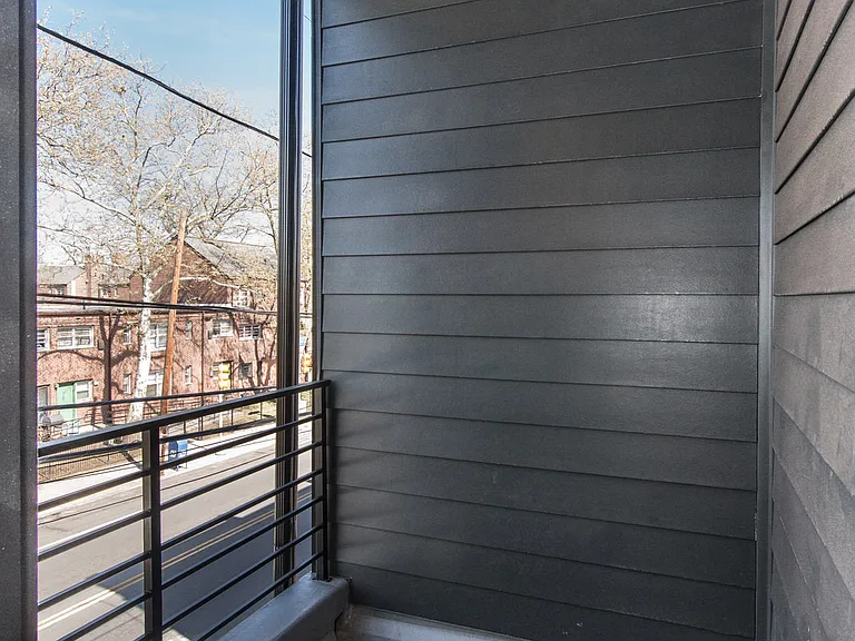 2710 Ridge Ave #3 — Photo 7