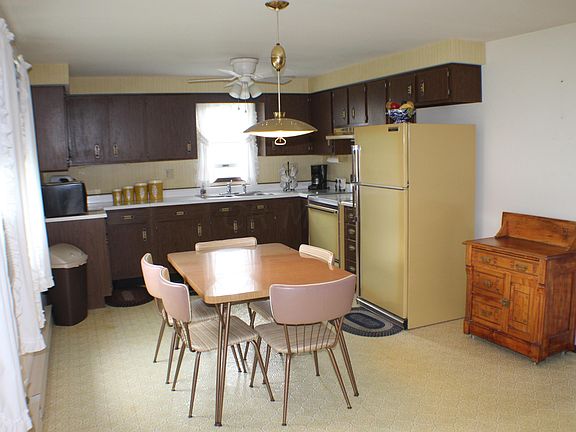 5th image of 15 Denison St