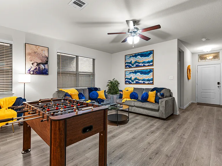 2304 Rosaline Dr — Photo 27