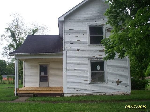 1st image of 209 Oliver St