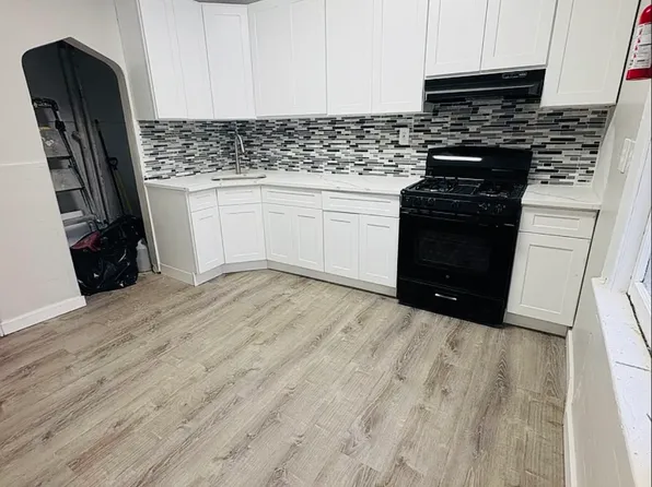 222 Weequahic Ave, Newark, NJ 07112