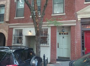 61 Phillips St APT 1, Boston, MA 02114