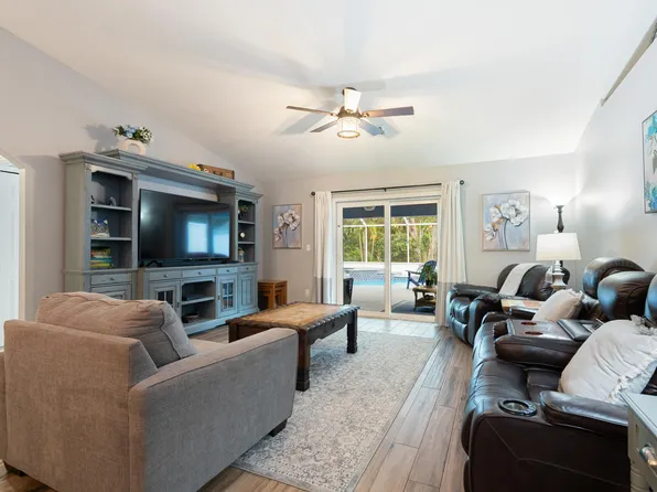 2300 Canoe Creek Lane, Fort Pierce, FL 34981