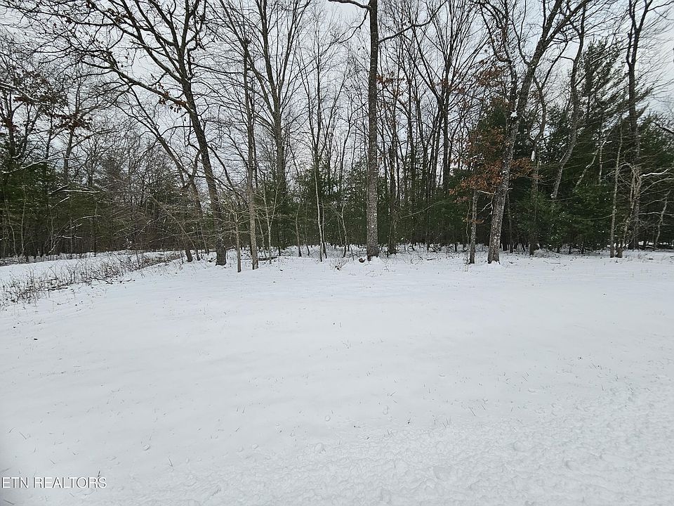1st image of 260 Pomeroy Dr