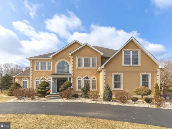 12436 Bacall Ln, Potomac, MD 20854