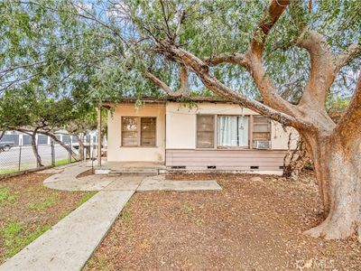 7856 Lemp Ave, North Hollywood, CA, 91605