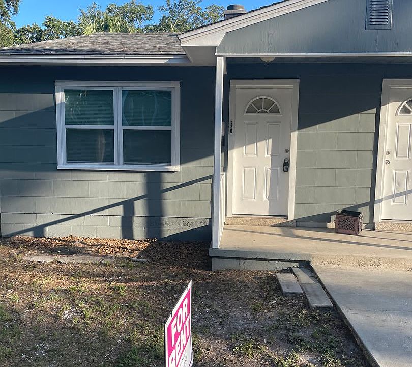 1st image of 736 14th Ave S #736