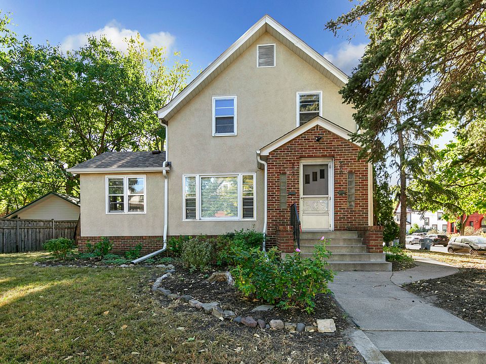 1st image of 500 6th St SE #502