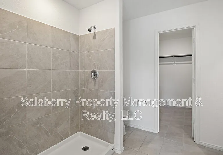 11807 Marcellus Way — Photo 26