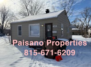 105 S Division St, Aroma Park, IL 60910