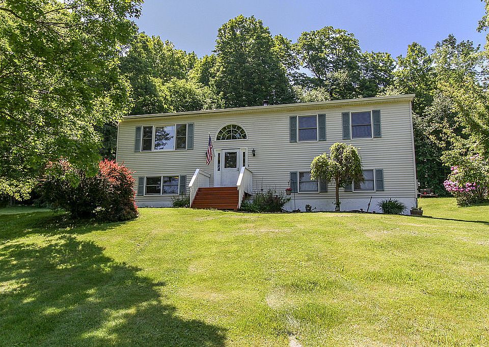 1st image of 16 Scott Ln