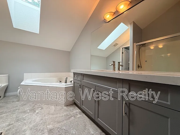 36 Kestrel Pl — Photo 30
