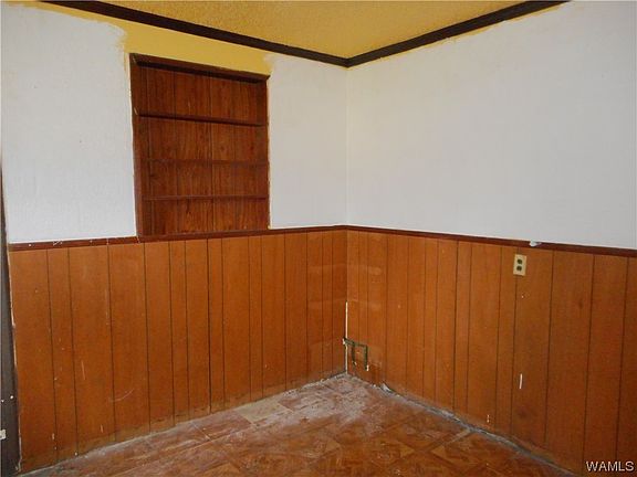 4th image of 6400 Pearson Cir