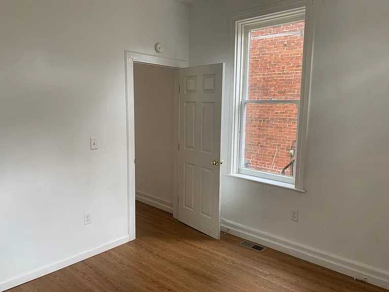 154 Lafayette St #1 — Photo 12