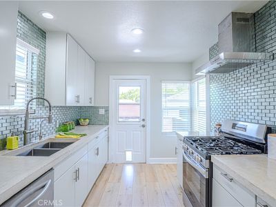 417 E 44th Way, Long Beach, CA, 90807
