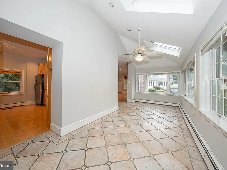 212 Elm Ter #1 — Photo 14