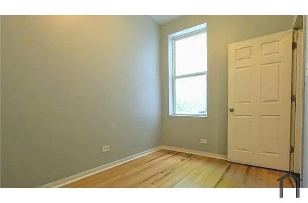 Building Photo - 1609 S Homan Ave #1R