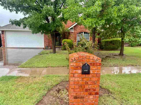 1514 SW 69th St, Lawton, OK 73505