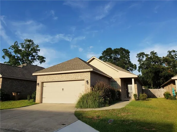1117 McMurray Pl E, Mobile, AL 36609