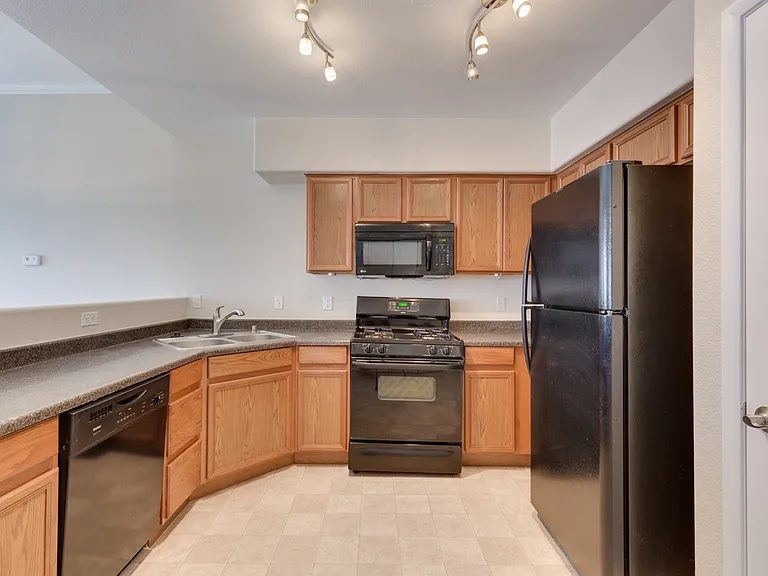9303 Gilcrease Ave #2189-61 — Photo 25