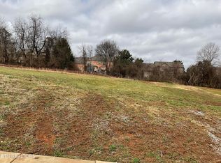 521 Larksong Dr, Knoxville, TN 37934