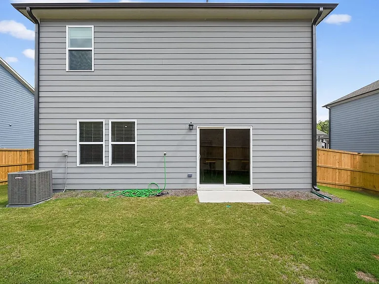 8308 Hunters Grove Rd — Photo 27