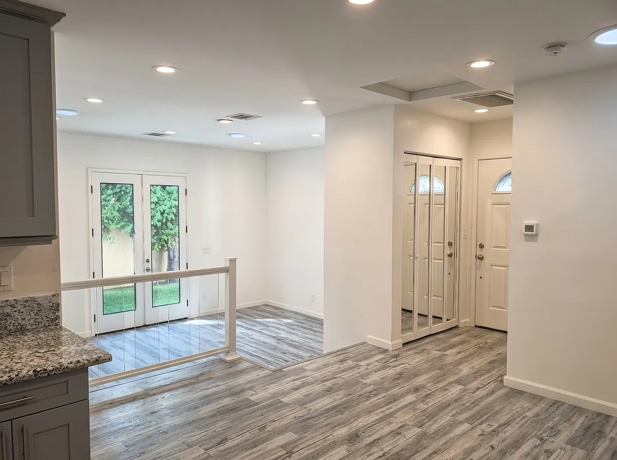 1 bed, 847 sqft, $2,950 — Photo 4