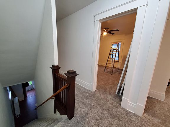 3rd image of 192 57th St