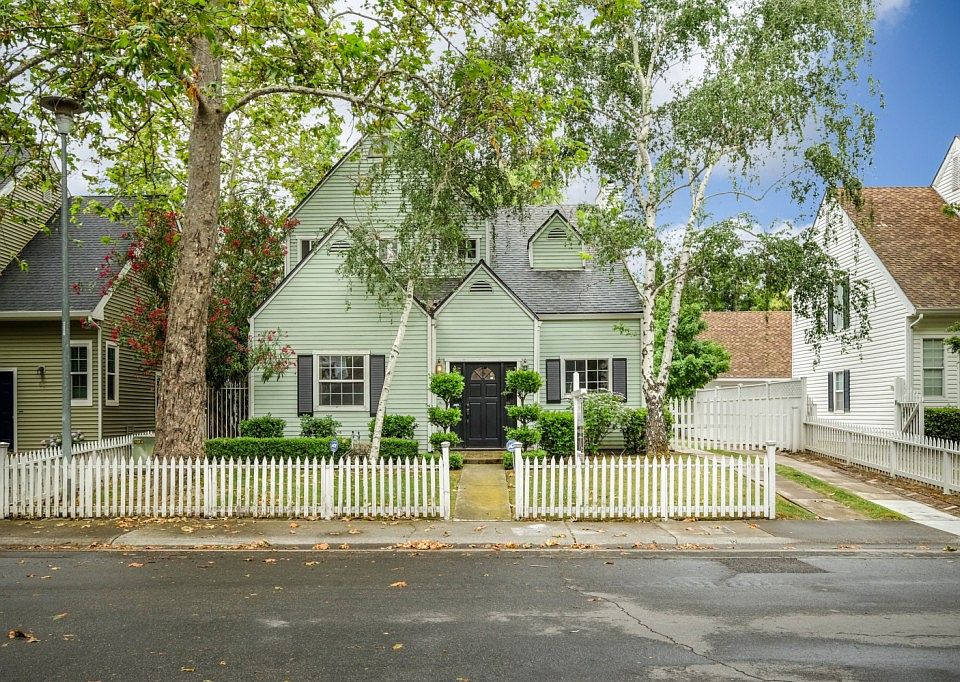 1st image of 62 Heritage Wood Cir