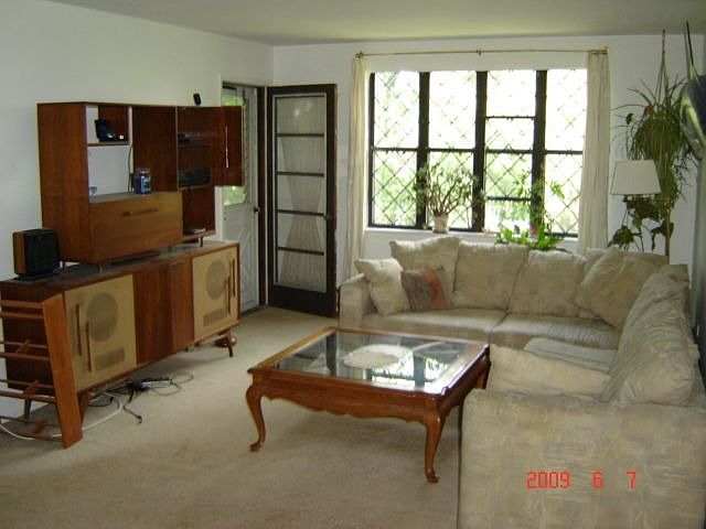 1st image of 716 Sierra Vista Ln