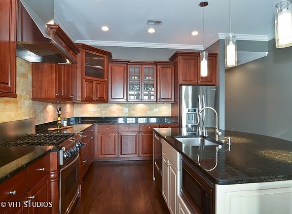 3rd image of 2238 W Belmont Ave Unit 4W