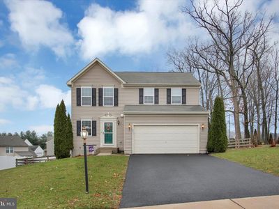 82 Saint Georgia Dr, Hanover, PA, 17331