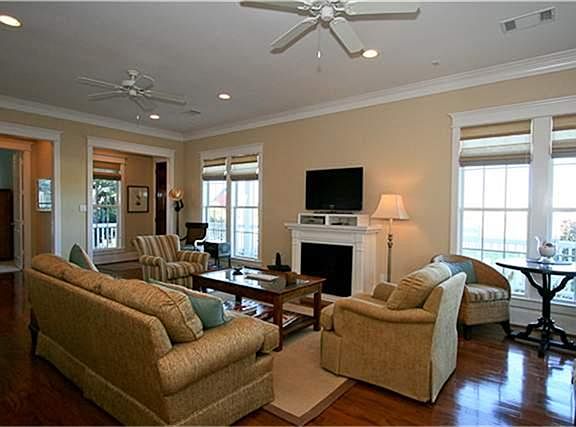 High ceilings and large windows make this town home feel spacious