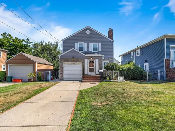 221 Grand Avenue, West Hempstead, NY 11552