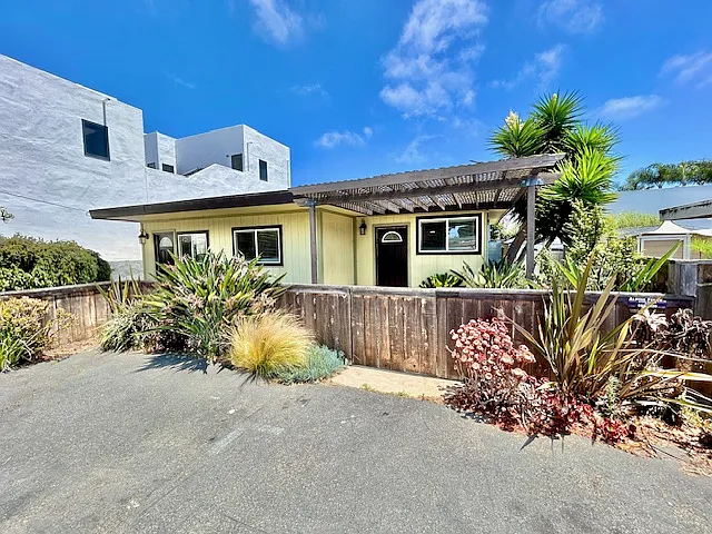 2354 Carmel Valley Rd — Photo 1