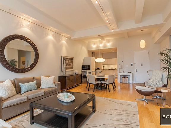 2nd image of 415 Greenwich St APT 7E