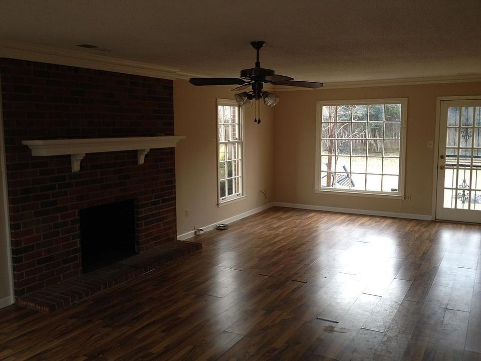 2nd image of 4285 Creek Manor Ln