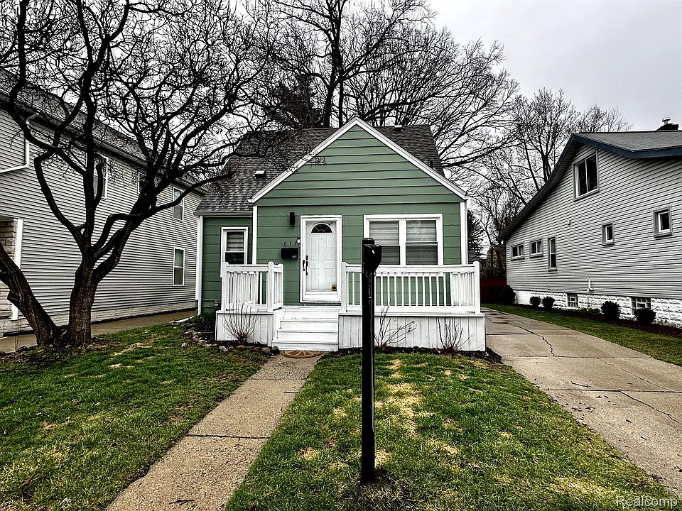1st image of 617 Irving Ave