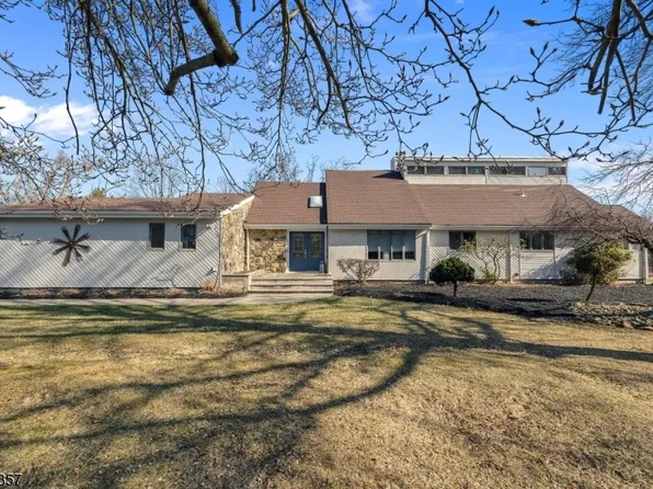 34 Jackie Dr, Washington Twp., NJ 07853