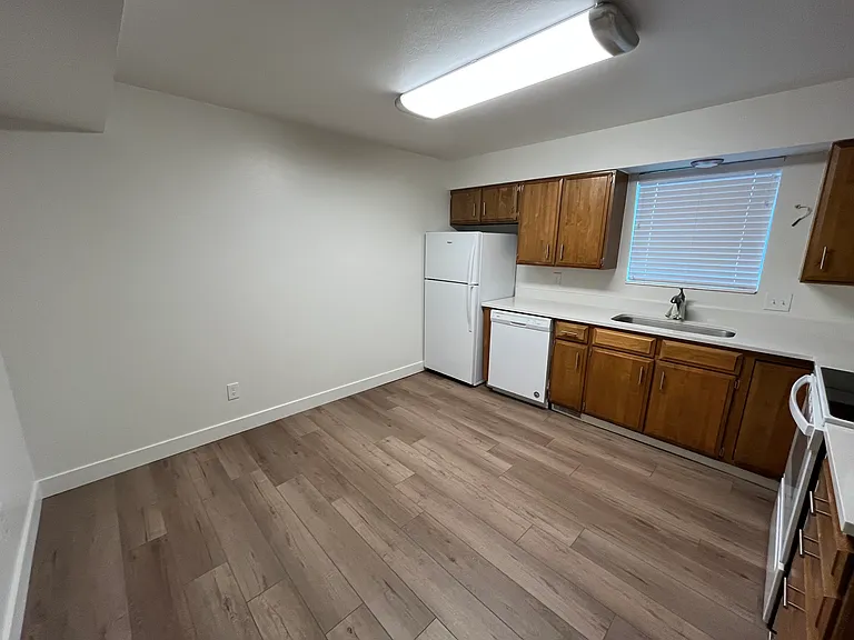 157 E 850 S #157 — Photo 2