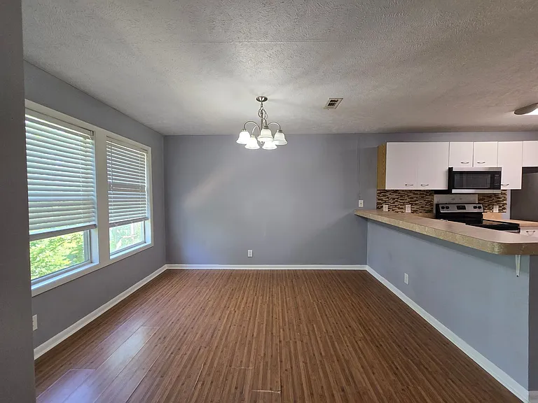 6752 Willowbrook Dr #5 — Photo 6