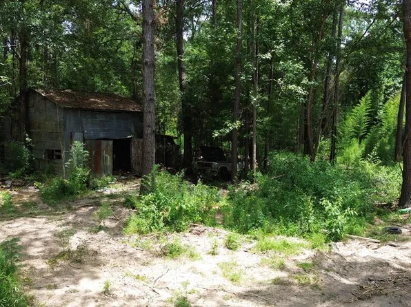 371 County Road 4240, Bon Wier, TX 75928