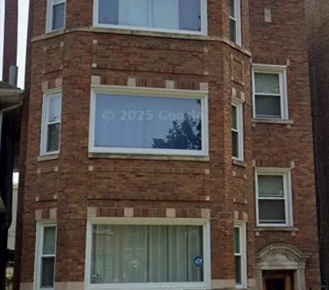 2-8029 S Saint Lawrence Ave #2 — Photo 1