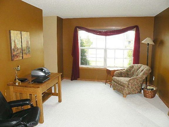 5th image of 1939 Fountain Ln