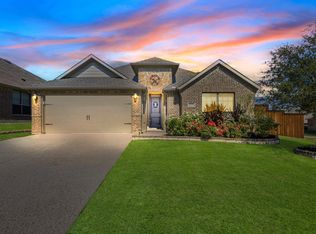 3049 Waterfall Dr, Fort Worth, TX 76177