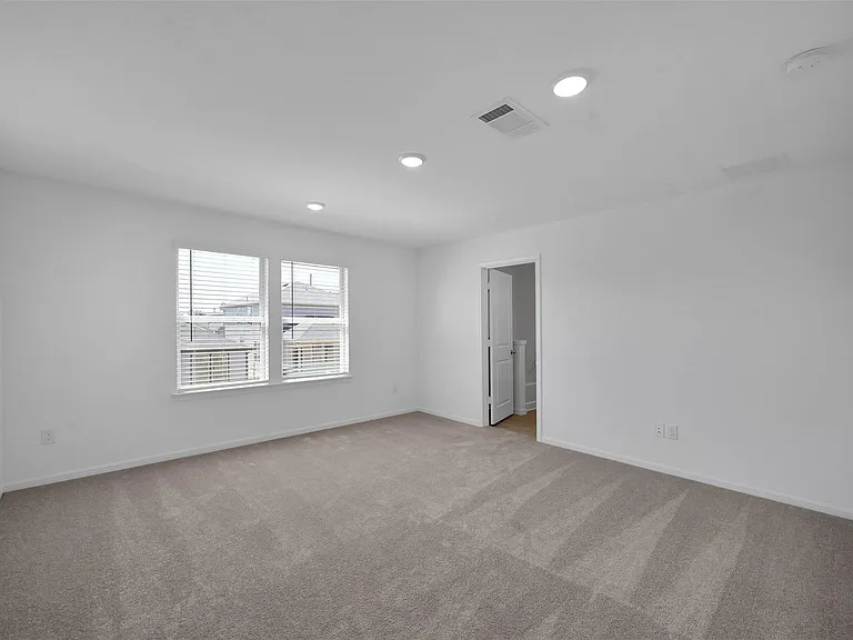 326 Maple Bark Trl — Photo 10