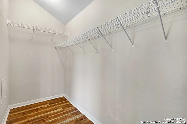 12943 Palatine Hl — Photo 20