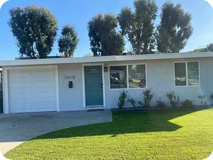 2418 Del Amo Blvd — Photo 18