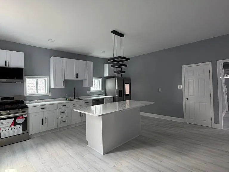 333 Washburn Ave — Photo 19